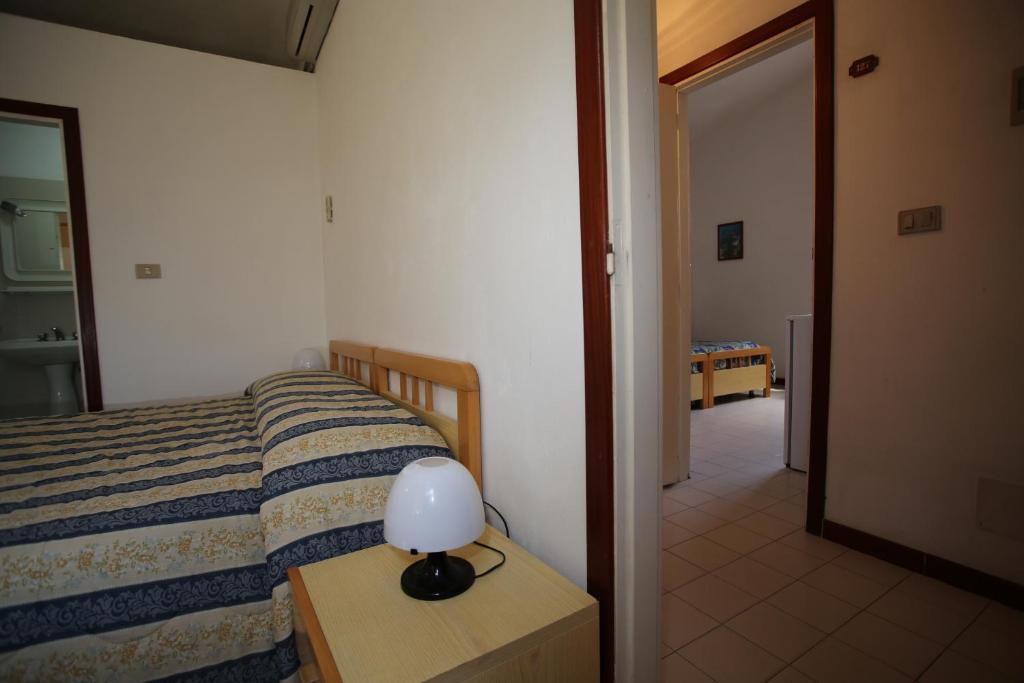Hotel Club Poseidon Stalettì Quarto foto