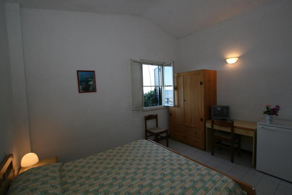 Hotel Club Poseidon Stalettì Quarto foto